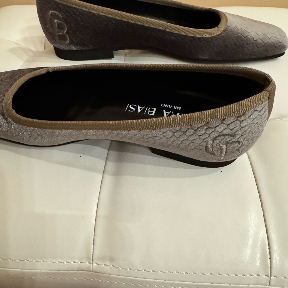 NWT. Chaira Biasi Women's Shoes in a box. Textile. True to size 6.5 or 6W - Picture 5 of 10